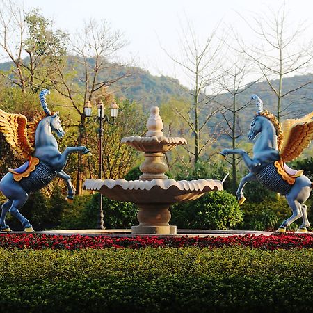 Chimelong Circus Hotel Zhuhai Exterior foto